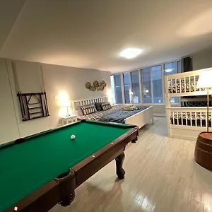 Apartment Big Group In