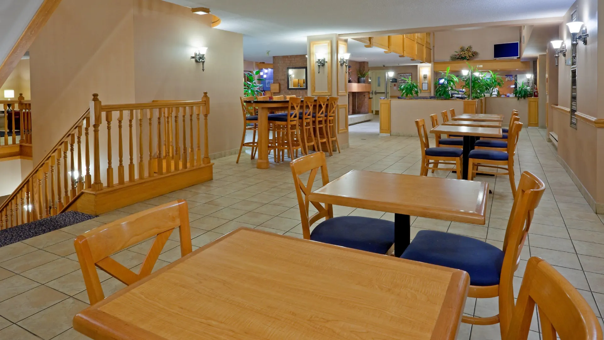 Holiday Inn Express Toronto East, An Ihg Hotel